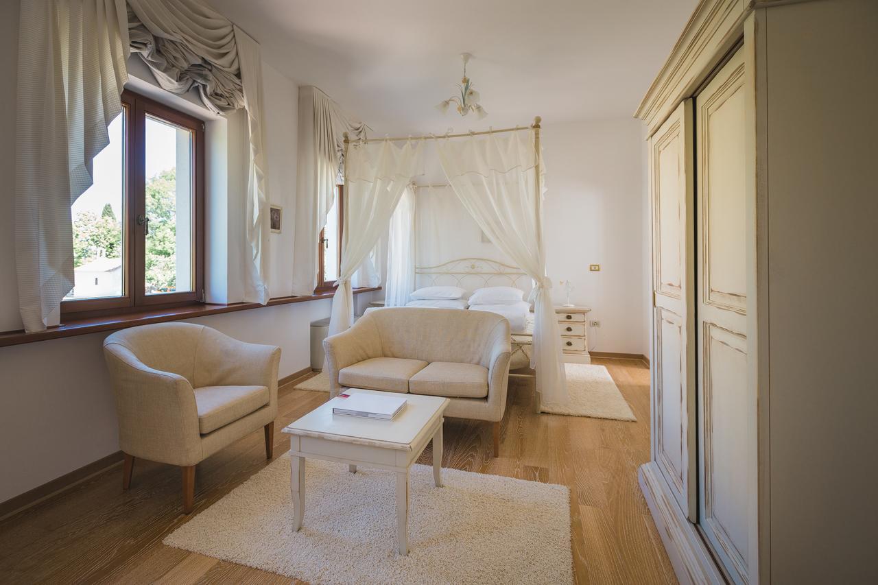 Palazzo Angelica B&B Adults Only Oprtalj Exterior foto