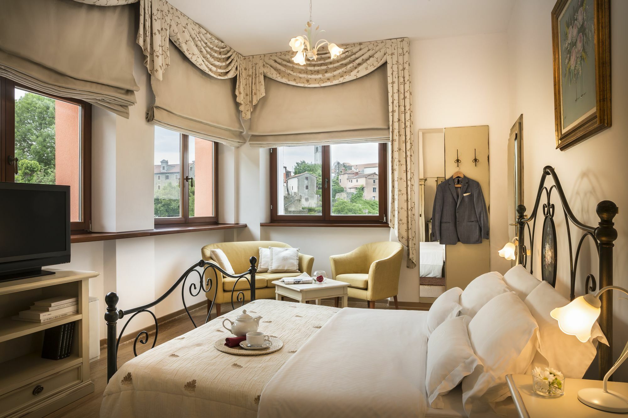 Palazzo Angelica B&B Adults Only Oprtalj Exterior foto